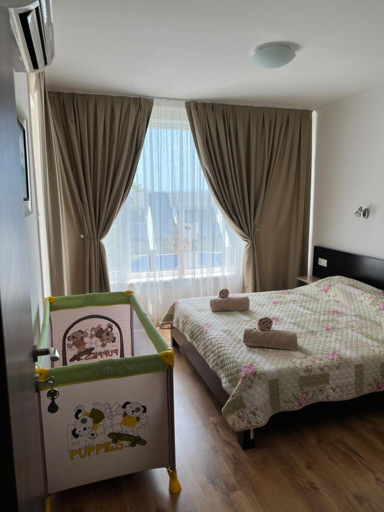 Antorini Apartments Sveti Vlas Exterior photo