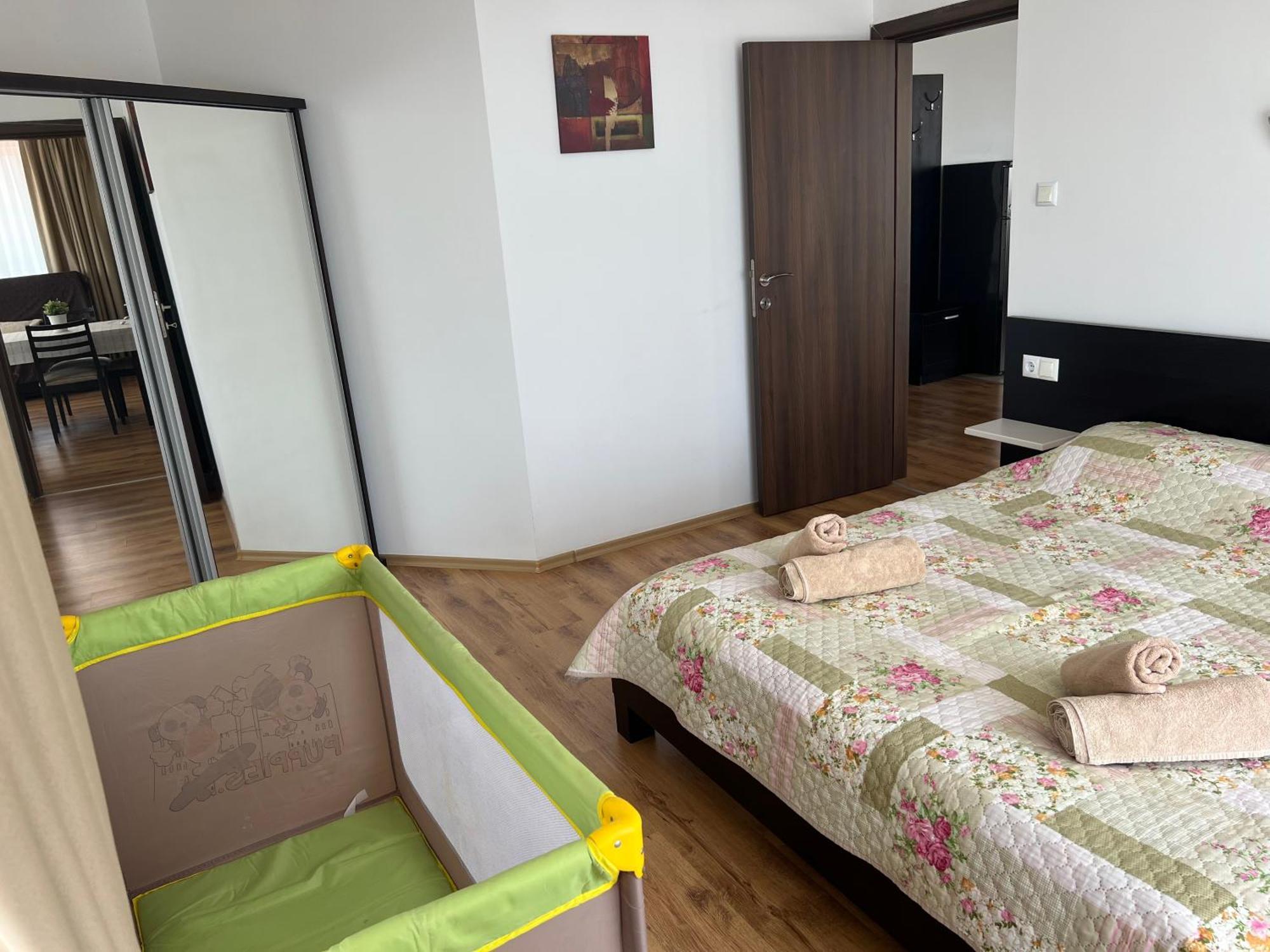 Antorini Apartments Sveti Vlas Exterior photo